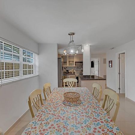 Supervilla - Lakefront - Sunsets, Kayaks, Grill Fort Lauderdale Exterior foto